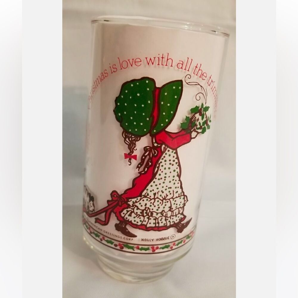 Vintage HOLLY HOBBIE Christmas COCA COLA Glass - LIMITED ED HOLLY with Green Hat